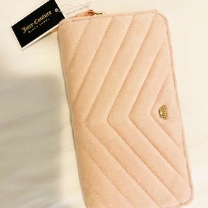 Juicy Couture wallet NEW